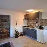 Rustic Retreat In Affittacamere 3*